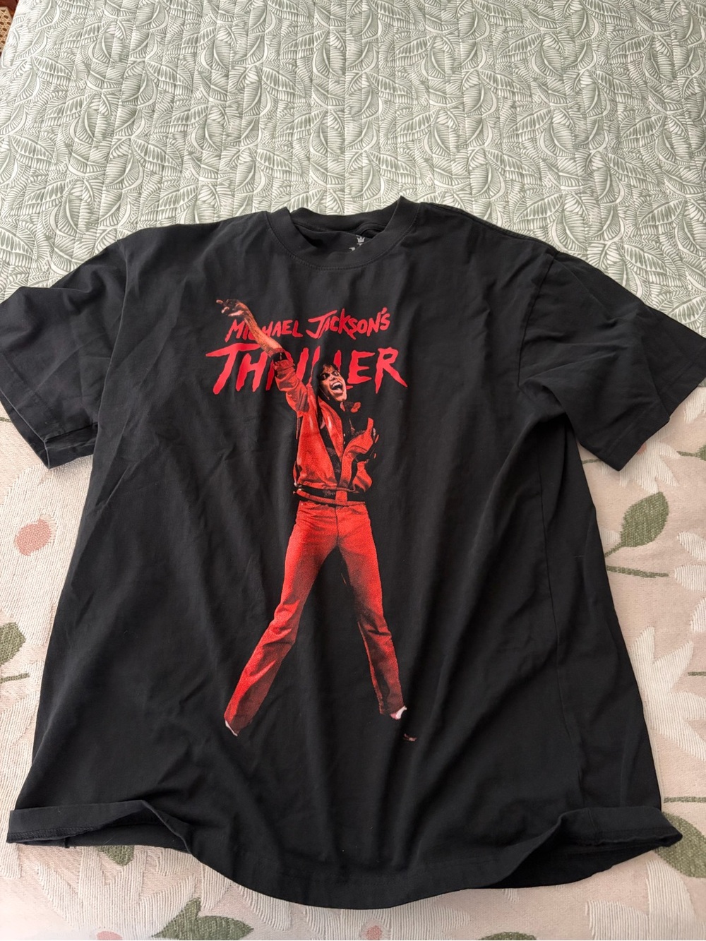 Ripple Junction Michael Jackson 'Thriller' Tee - Black & Red